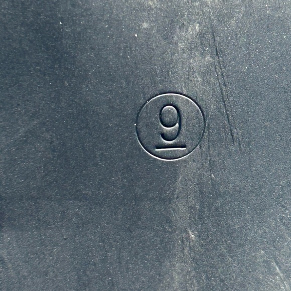 Black Booties w/ Buckle Size 9 NWOT - Picture 10 of 15